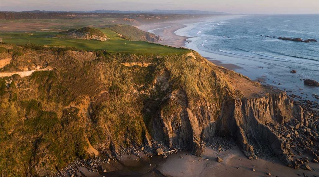 Sheep Ranch at Bandon Dunes, on the Pacific bluff.